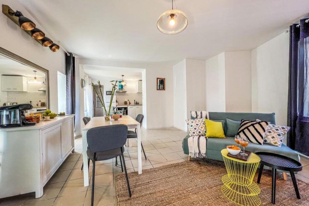Le Gite 1 - Appartement T2 De 53M2, Ideal Pro Ou Couples, Coeur De Ville Et Proche Golfech Malause Ngoại thất bức ảnh